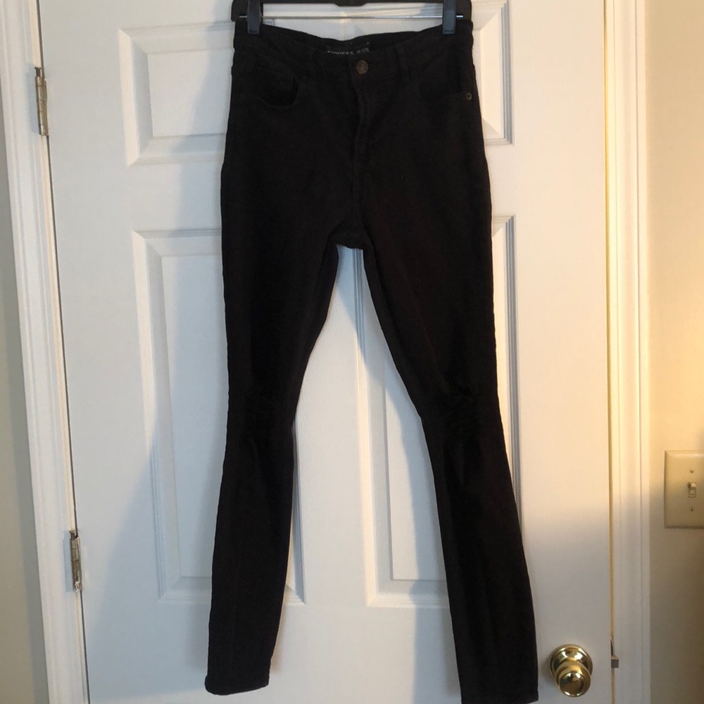 High-wasted ripped knee Express jeans